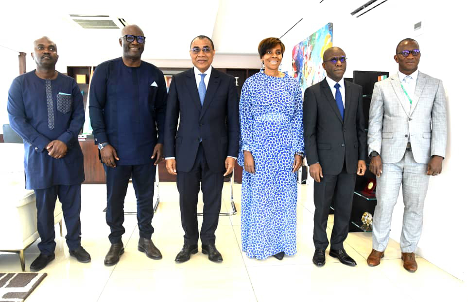 Audience du MFB / Délocalisation du siège de l’ARC à Abidjan : L’implication du Ministre Adama Coulibaly saluée par le Directeur général de l’institution